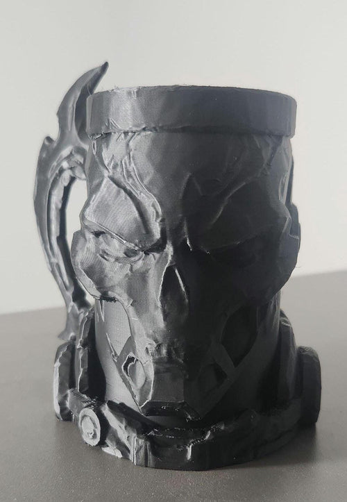 Cyberpunk Skull Can Holder – Futuristic 3D Printed Drink Sleeve Prop